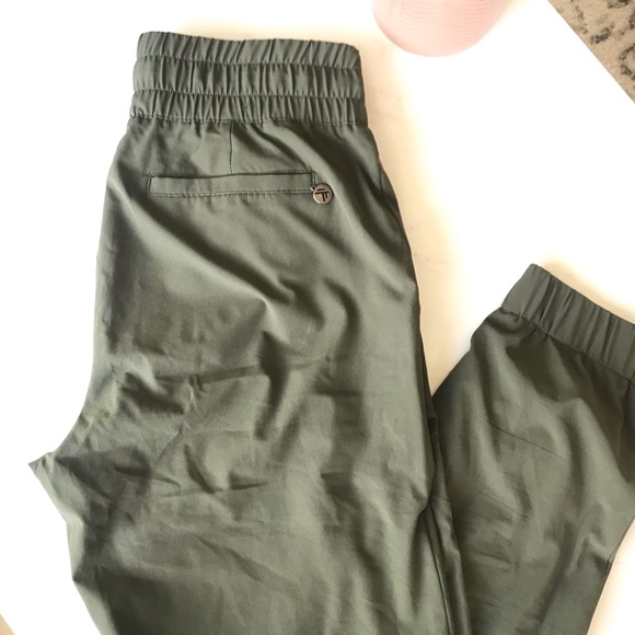 Kyodokan XS green joggers. Great condition. - Picture 5 of 6